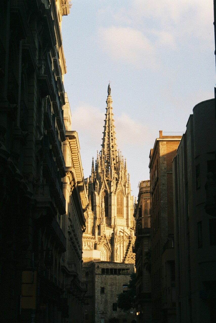 A responsive landscape image