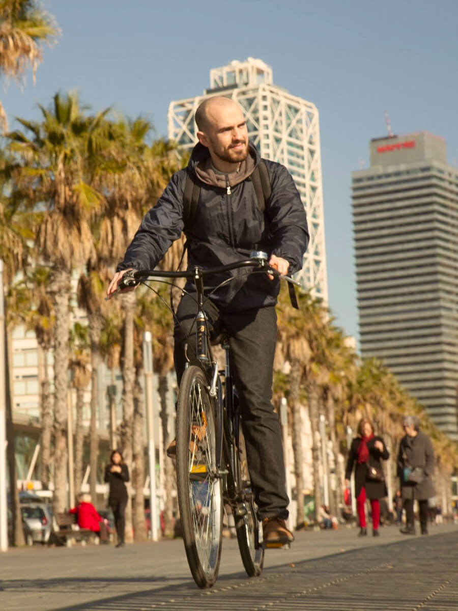 A responsive landscape image